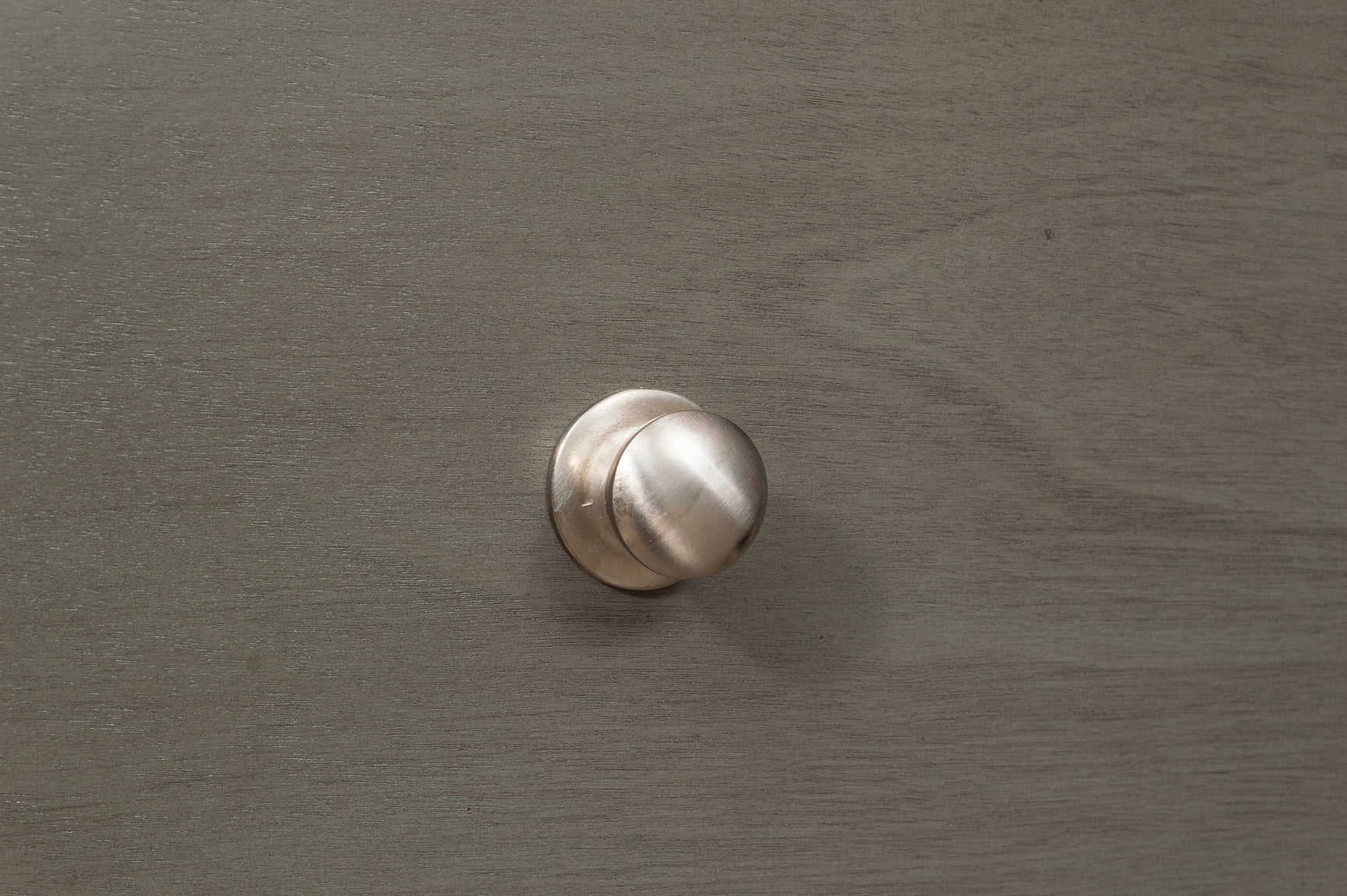 Cotterill Gray 4-piece Queen Bedroom Set - Ornate Home