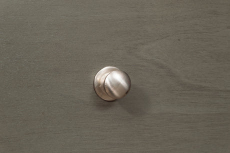 Cotterill Gray 4-piece Queen Bedroom Set - Ornate Home