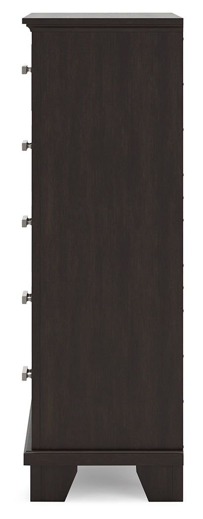 Covetown Dark Brown Full Panel Bedroom Set with Chest and Nightstand (Online Special Price) - Ornate Home