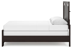 Covetown Dark Brown Queen Panel Bed - Ornate Home