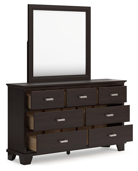 Covetown King Panel Bed, Dresser, Mirror and Nightstand - Ornate Home
