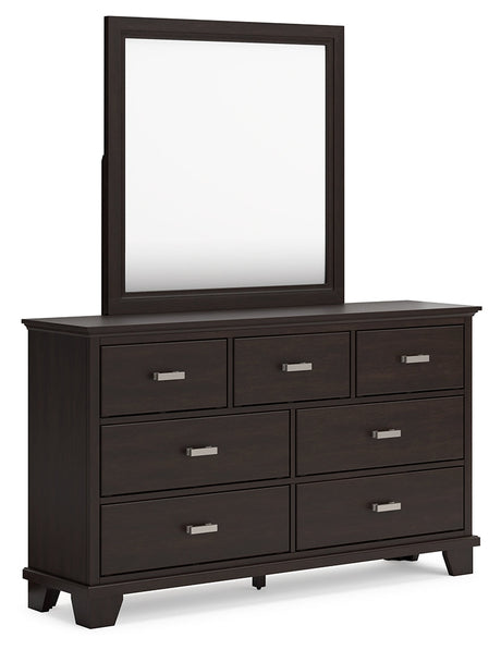 Covetown Queen Panel Bedroom Set with Dresser, Mirror and Nightstand - Ornate Home
