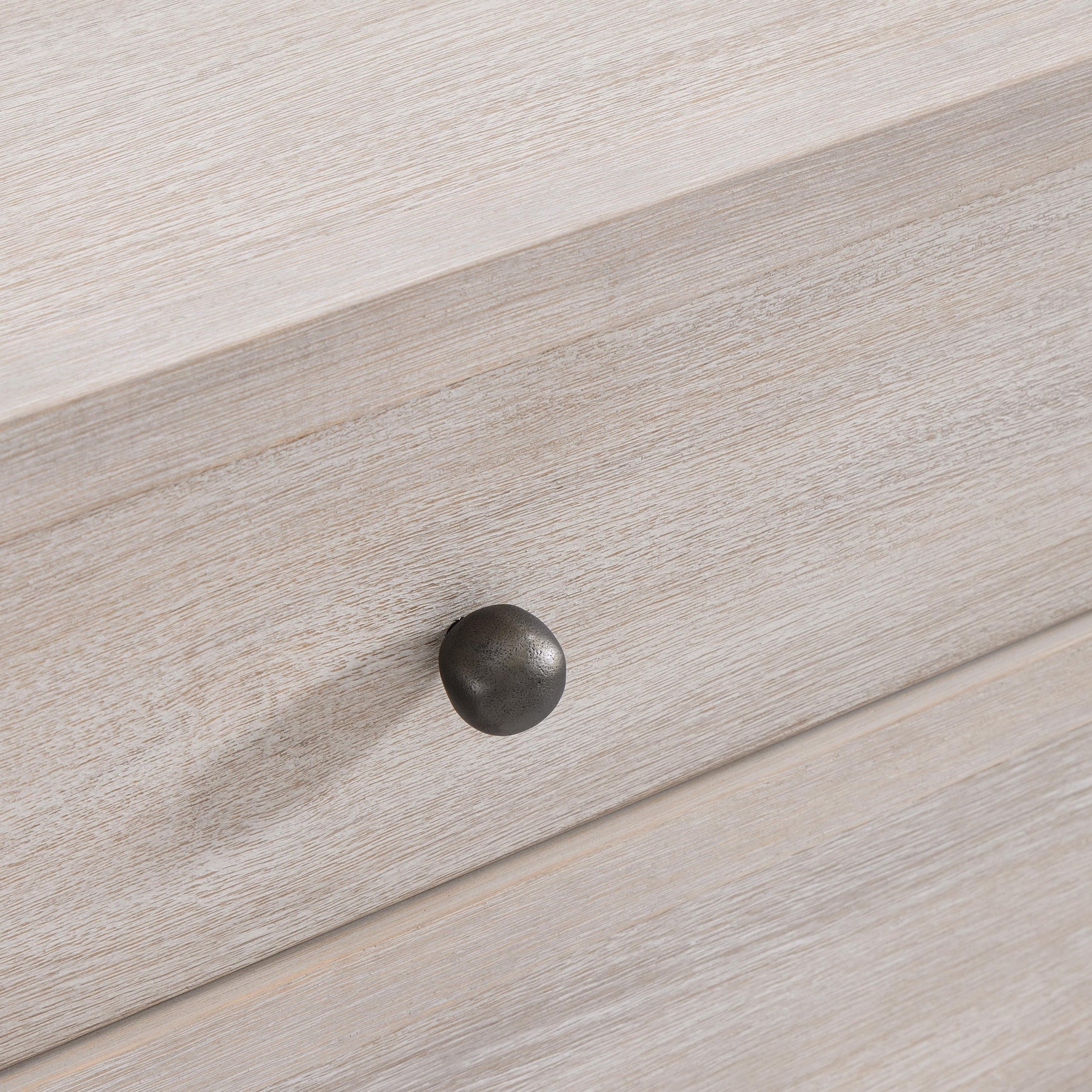 Crittendon Konik Dresser