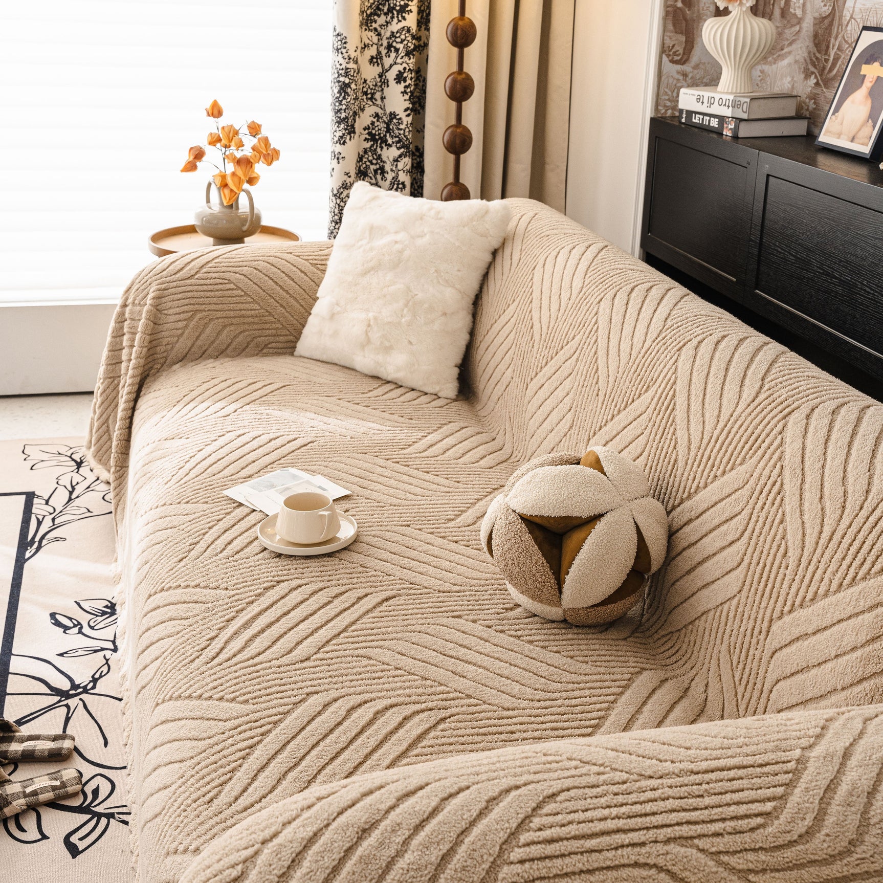 Plush Fleece Washable Sofa Throw Blanket, Soft & Cozy Furniture Protector for Couch
