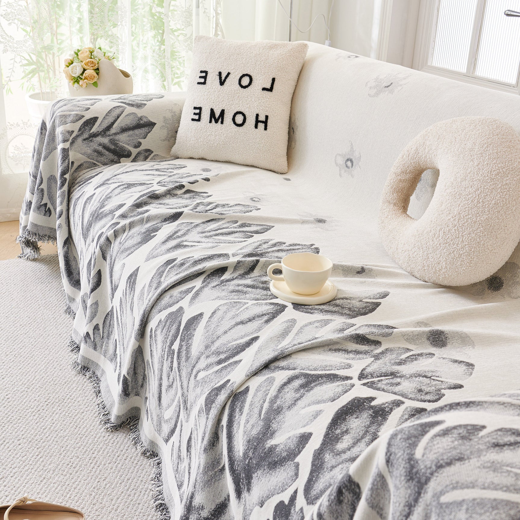 Soft Woven Leaf Couch Blanket, Pet-friendly Sectional Sofa Slipcover For Cats Dogs