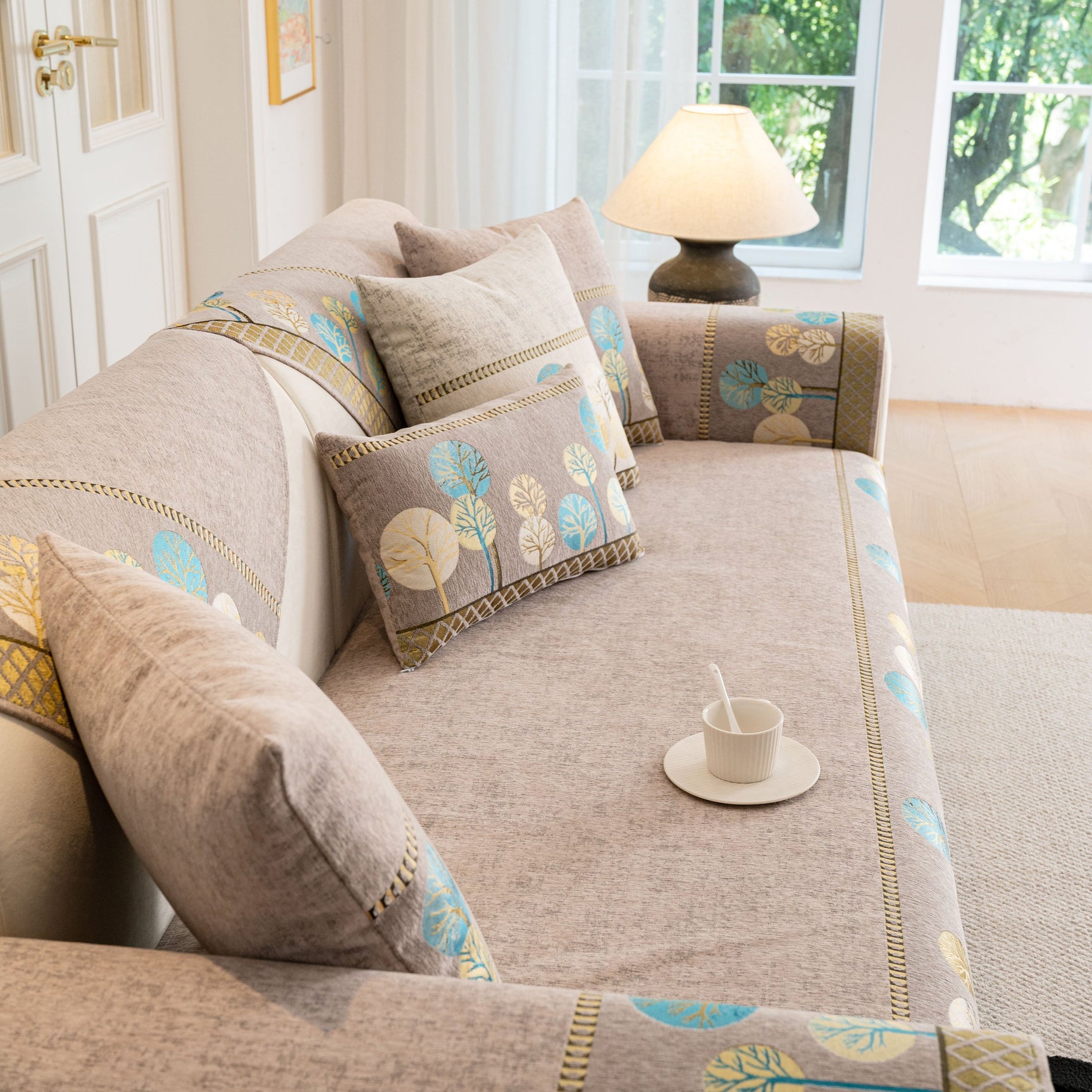 Sofa Cover for Couch, Non-Slip Sectional Couch Cover with Woven Tree Pattern