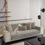 Winter Thickened Sherpa Fleece Houndstooth Sofa Cushion, Non-slip Sofa Cover with Plush