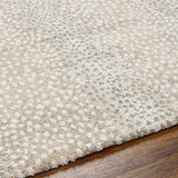Daiva Luxe Rug - Ornate Home