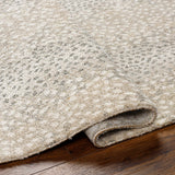Daiva Luxe Rug - Ornate Home