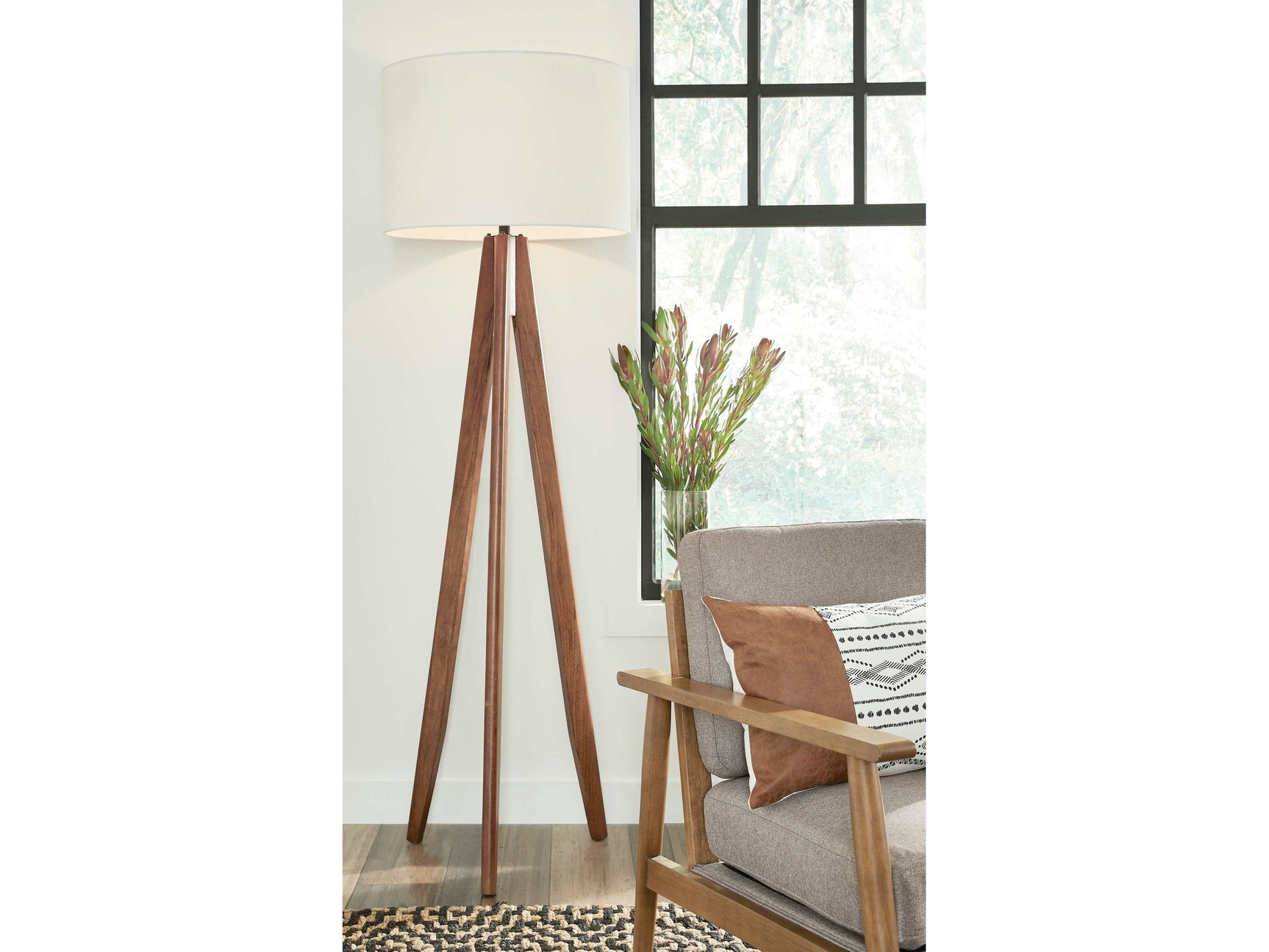 Dallson Brown Floor Lamp (Online Special Price) - Ornate Home