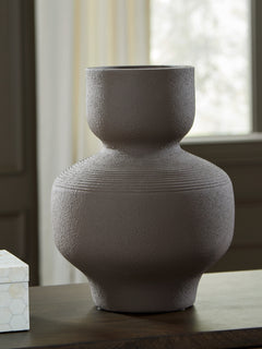 Dalsen Brown Vase - Ornate Home