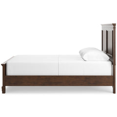Danabrin Brown Queen Panel 5-Piece Bedroom Set w/ 2 Nightstands - Ornate Home