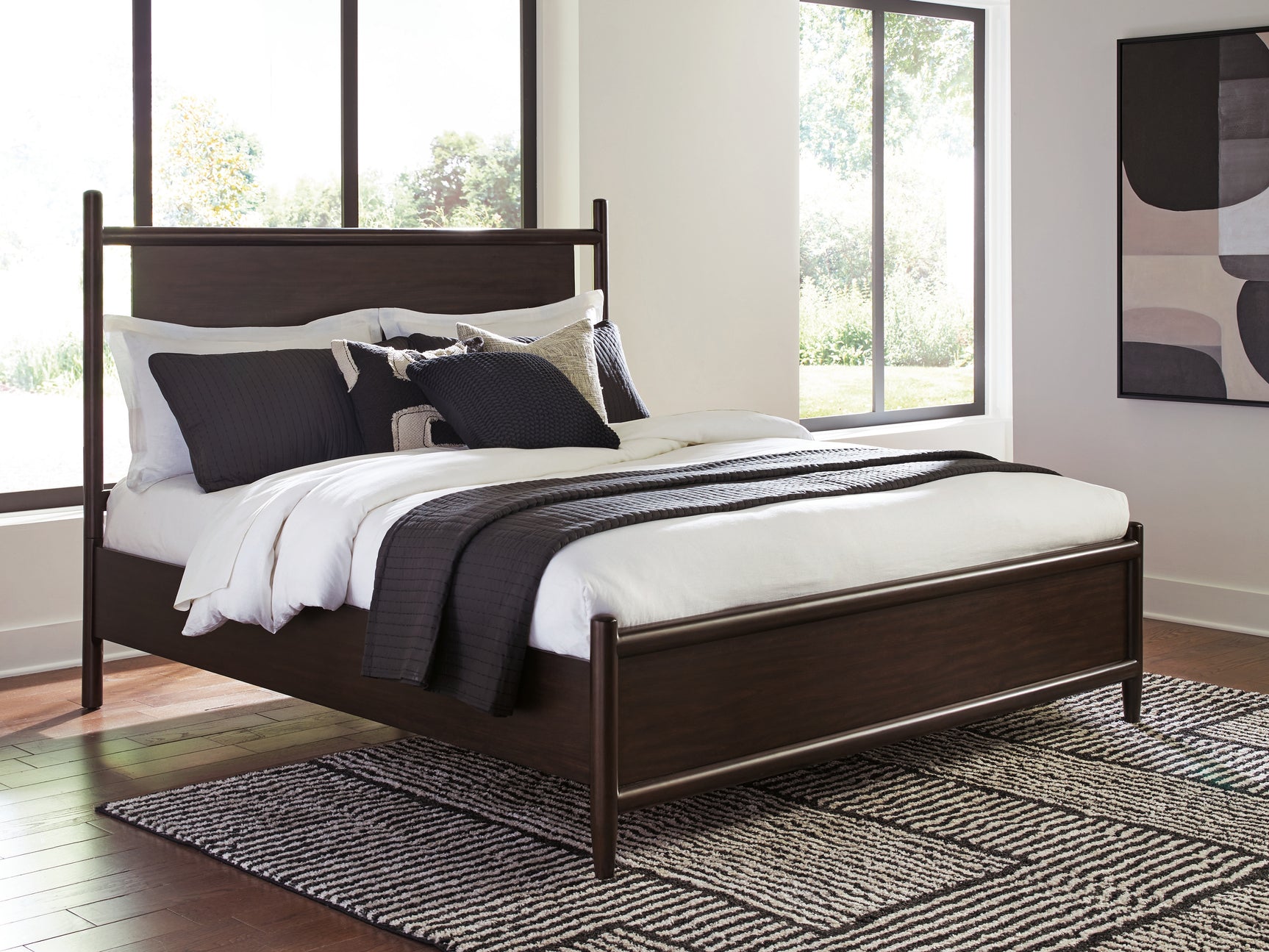 Dantenton Merlot King Panel Bed - Ornate Home