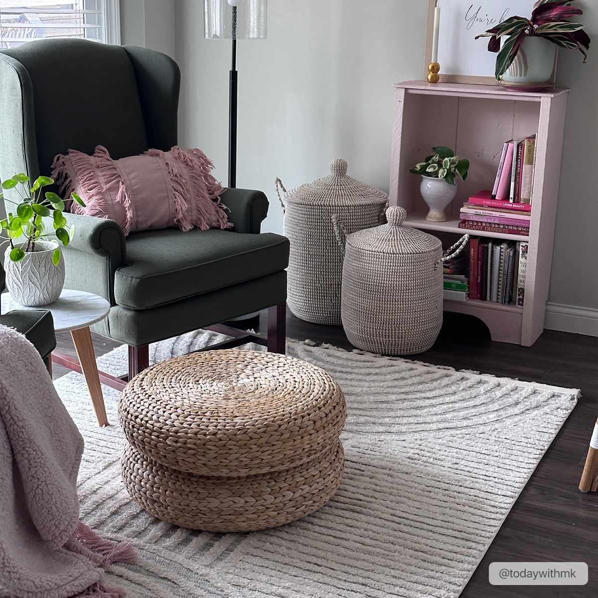 Dauin 3D Rainbow Area Rug with Tassels - Ornate Home