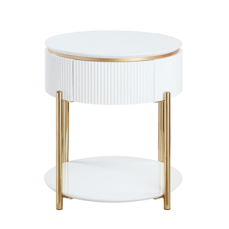 Daveigh White End Table - Ornate Home