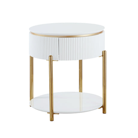 Daveigh White End Table - Ornate Home