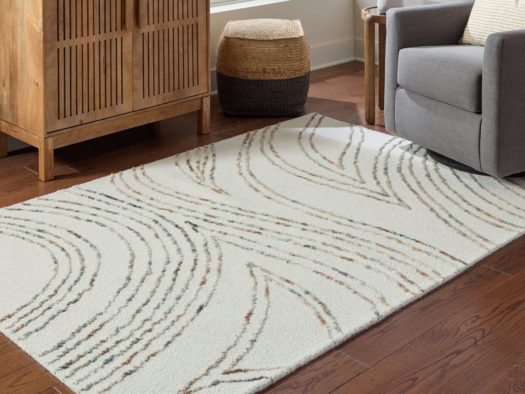 Deenbury Ivory/Green/Brown Medium Rug (Online Special Price) - Ornate Home