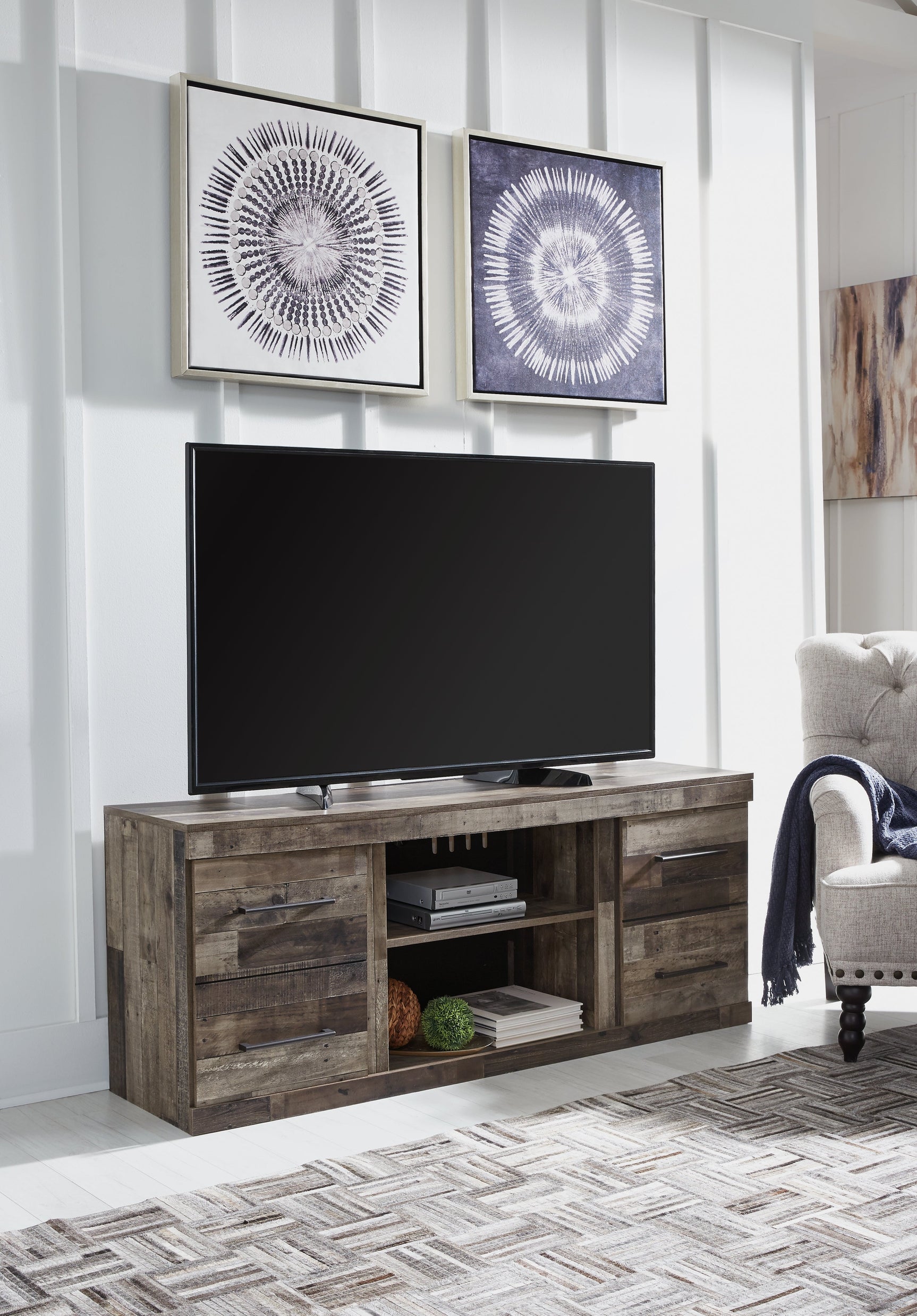 Derekson 60" TV Stand (Online Special Price) - Ornate Home