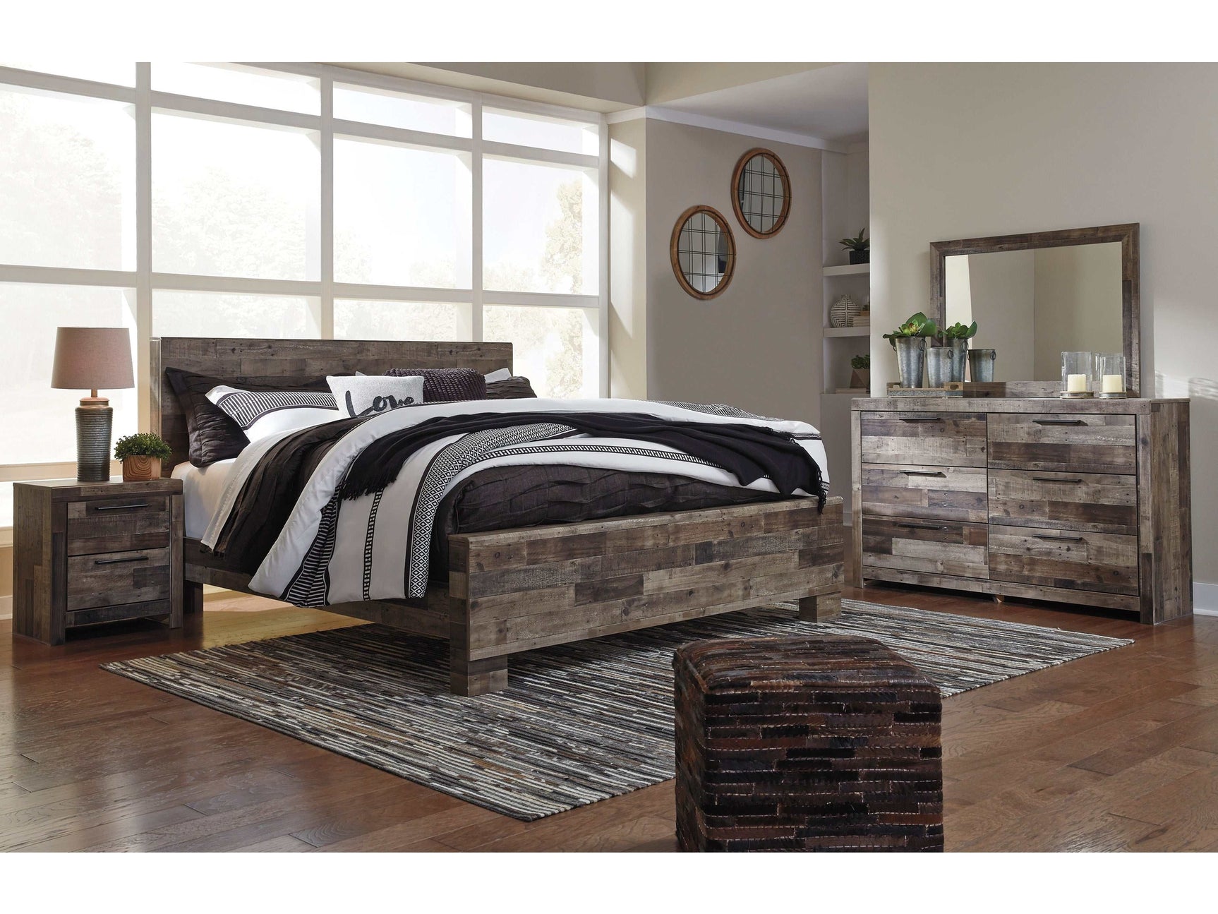 Derekson Multi Gray King Panel Bedroom Set / 4pc (Online Special Price) - Ornate Home