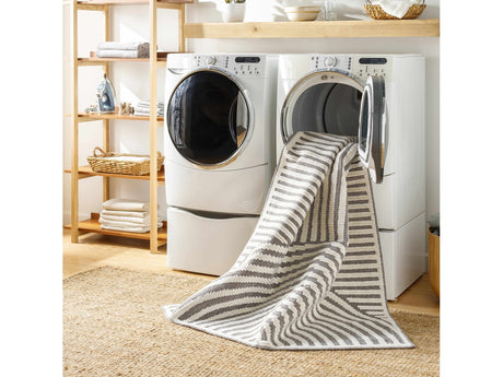 Deron Gray Washable Area Rug - Ornate Home