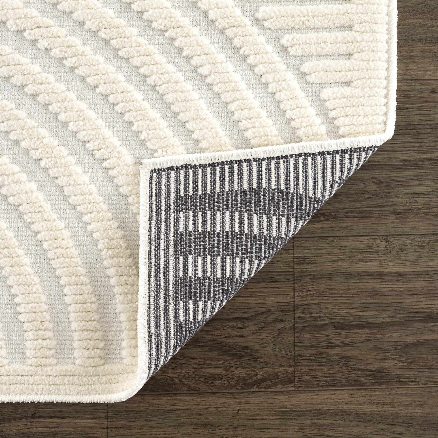 Deron White Washable 3D Rug - Ornate Home