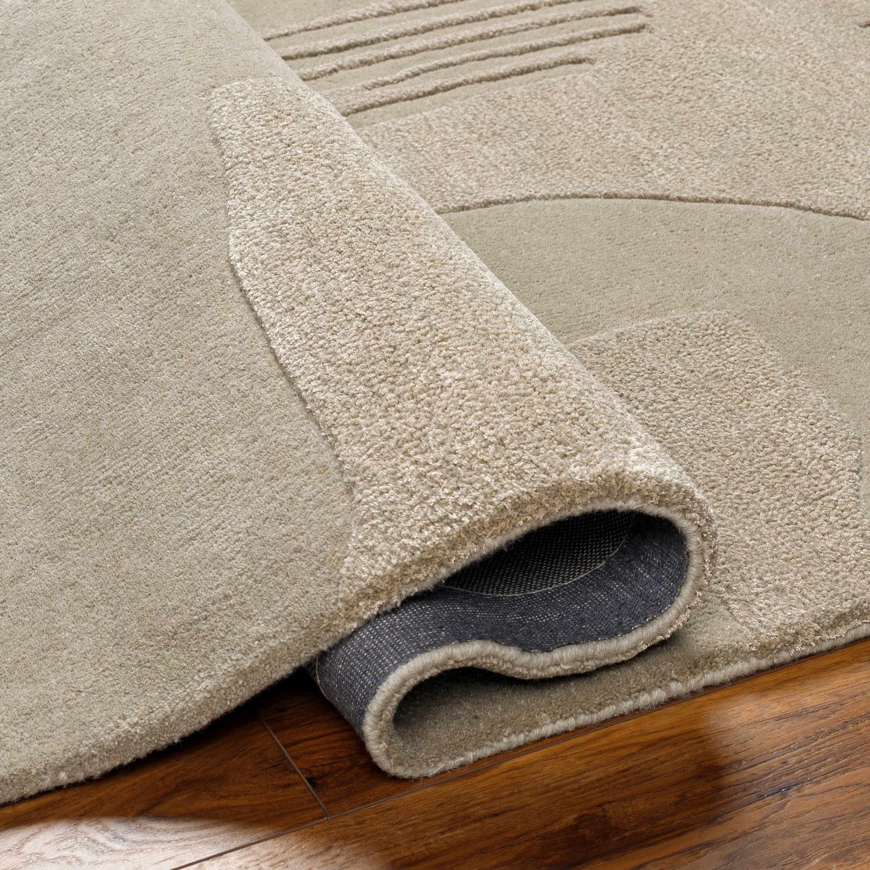 Dessa Area Rug - Clearance - Ornate Home