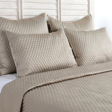 Diamond Pebble Quilt Collection - Ornate Home