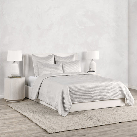 Diamond Silver Quilt Collection - Ornate Home