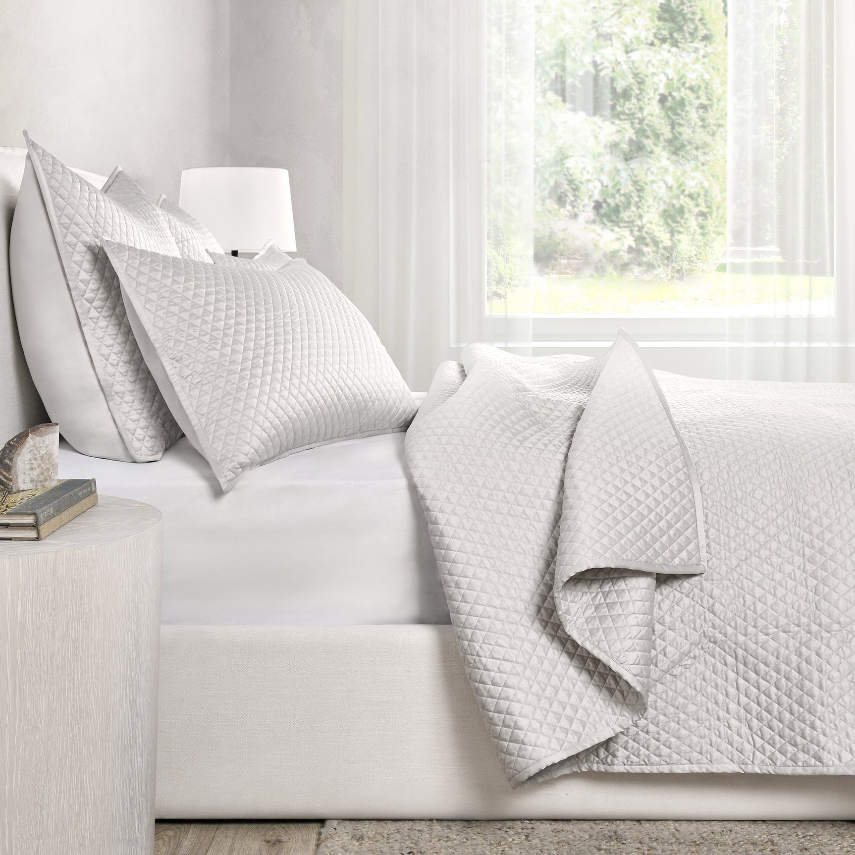 Diamond Silver Quilt Collection - Ornate Home