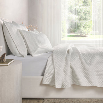 Diamond White Quilt Collection - Ornate Home
