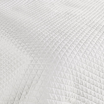 Diamond White Quilt Collection - Ornate Home