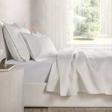 Diamond White Quilt Collection - Ornate Home
