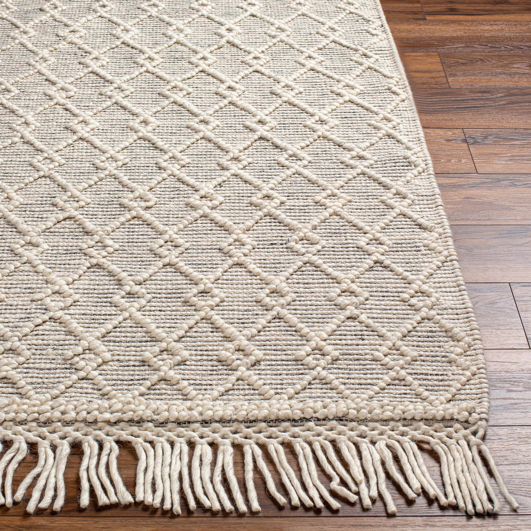 Diata Wool Rug with Tassels - Clearance - Ornate Home
