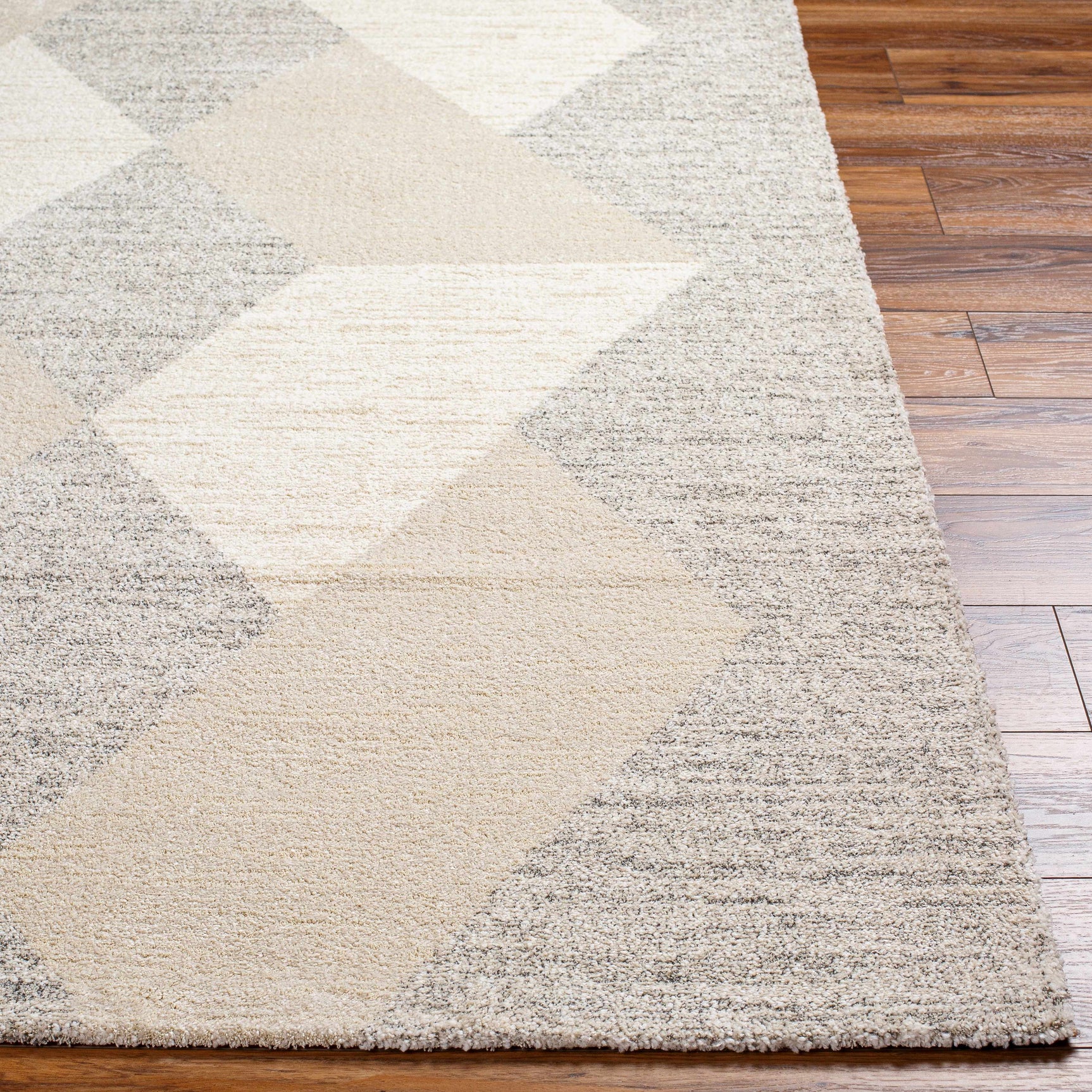 Dilys Luxe Rug - Ornate Home