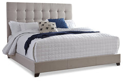 Dolante Beige Queen Upholstered Bedroom Set with Chest of Drawers and Nightstand - Ornate Home