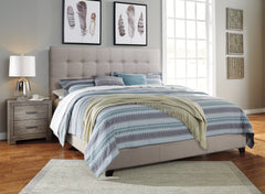 Dolante Queen Upholstered Bed - Ornate Home