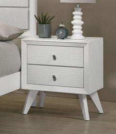Dortmund White 5 Pc. Queen Bedroom Set w/ 2NS - Ornate Home
