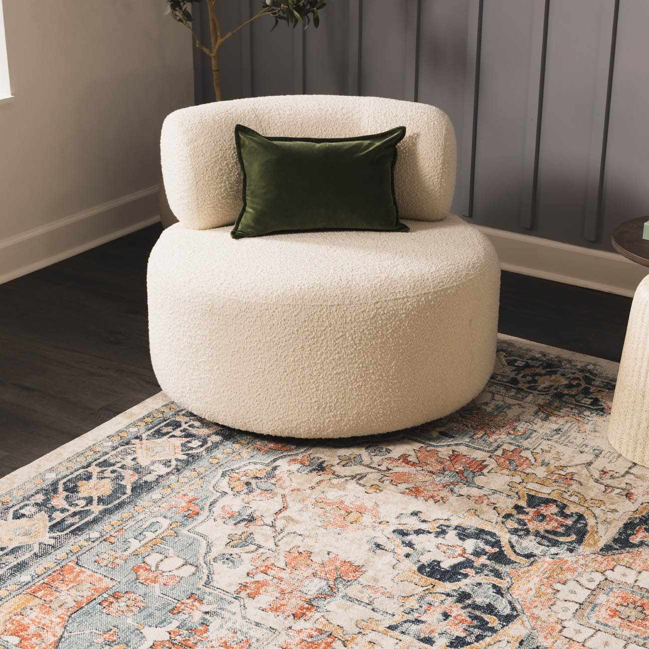 Dorval Traditional Outdoor Rug - Ornate Home