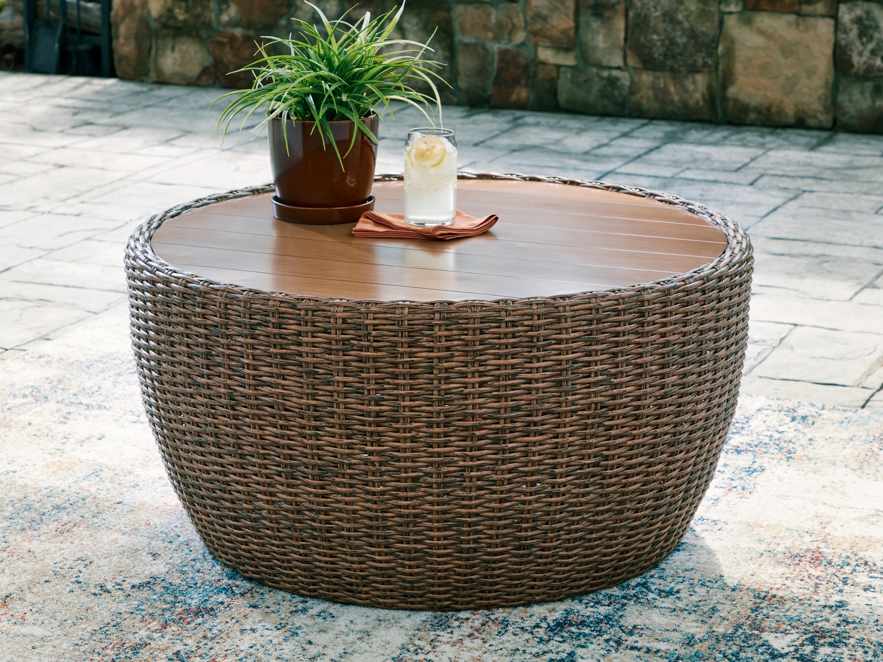 Double Point Beige Round Cocktail Table - Ornate Home