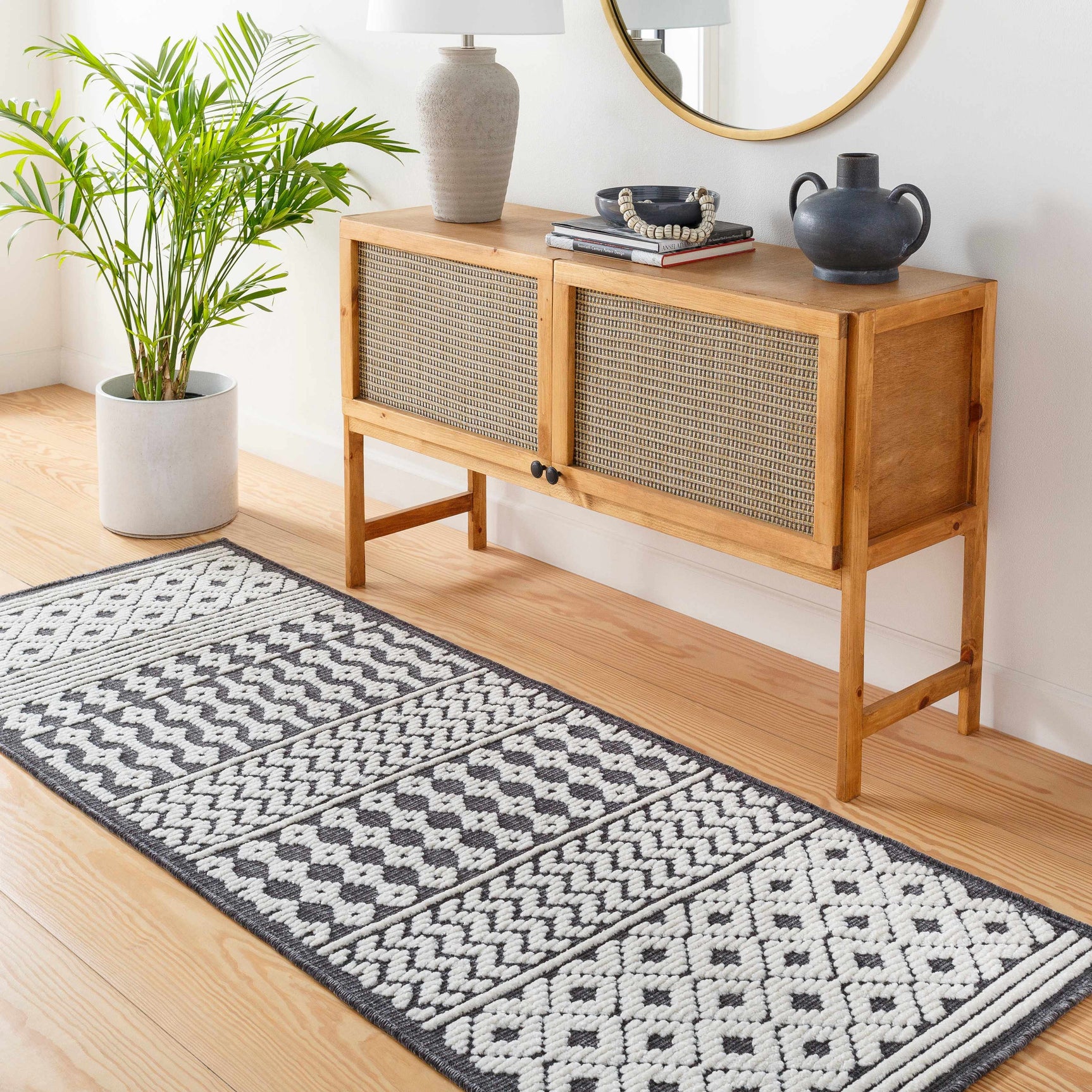 Drago Black Trellis Washable Rug - Clearance - Ornate Home