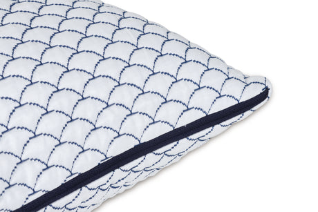 DreamCloudTM Classic White Queen/King Pillow (Set of 4) - Ornate Home