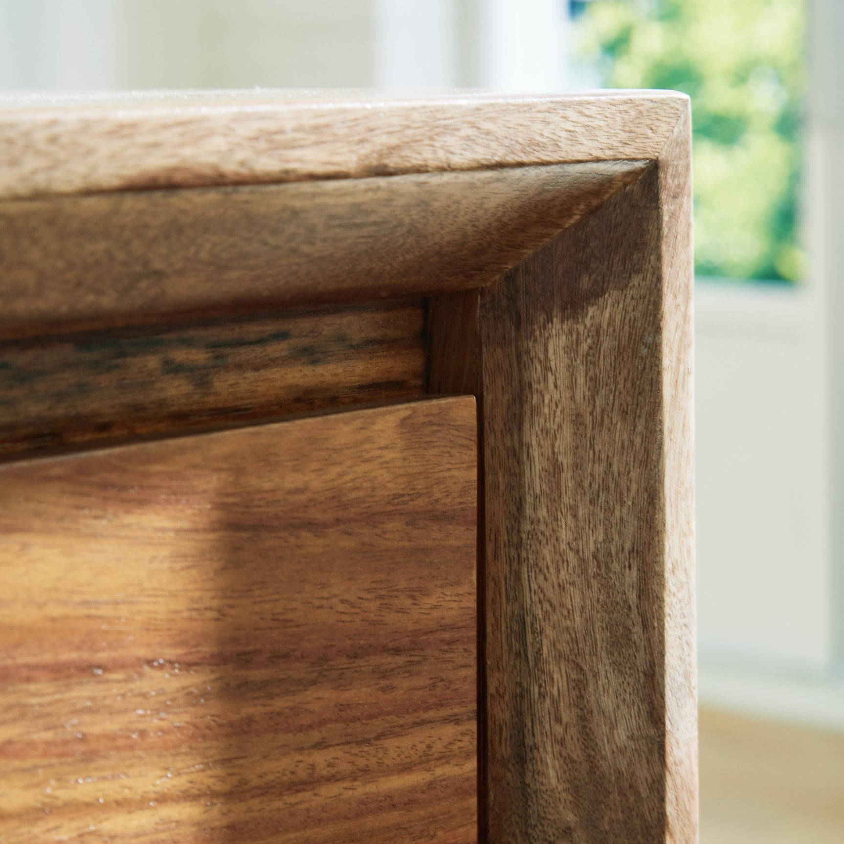 Dressonni Brown Nightstand (Online Special Price) - Ornate Home