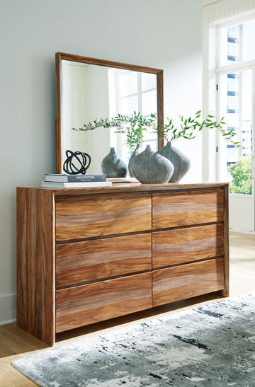 Dressonni Brown Queen Panel Bed, Dresser, Mirror and Nightstand - Ornate Home