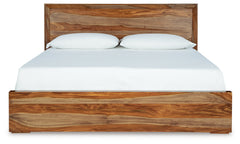 Dressonni California King Panel Bedroom Set with Dresser and Mirror - Ornate Home