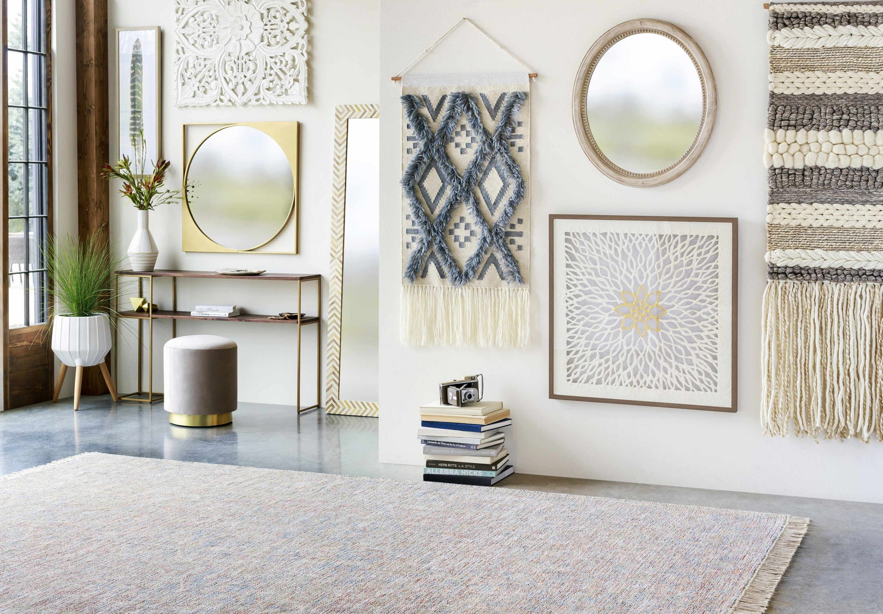 Dunguan White Ribbed Wood Planter - Ornate Home