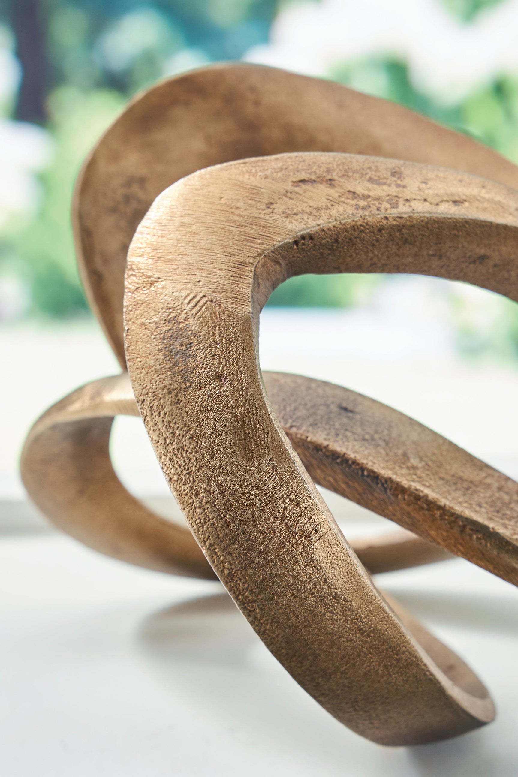 Dunnruck Brass Sculpture - Ornate Home