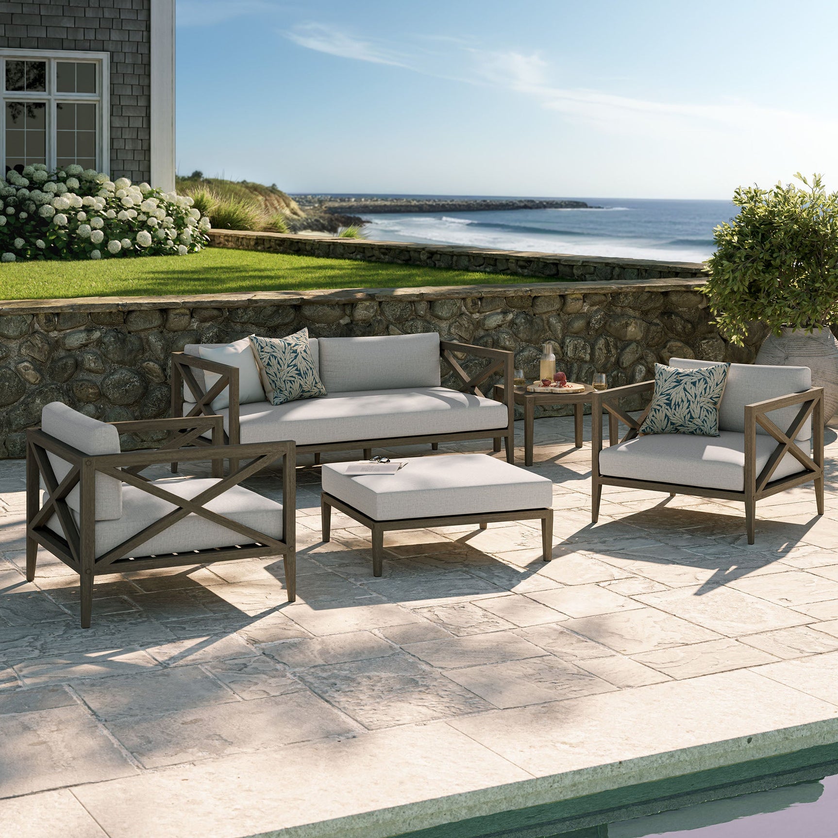 Northlake Weathered Gray/Pebble 5-Piece Outdoor Patio Teak Wood Furniture Set