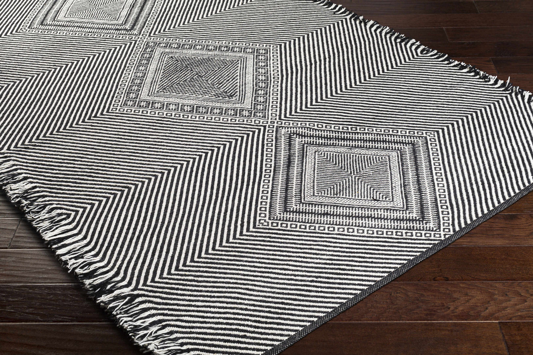 Eaglesham Black&White Flatweave Tassel Wool Rug - Clearance - Ornate Home