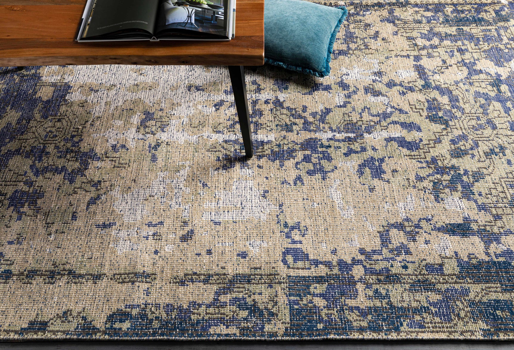 Eastvale Abstract Wool Rug - Clearance - Ornate Home