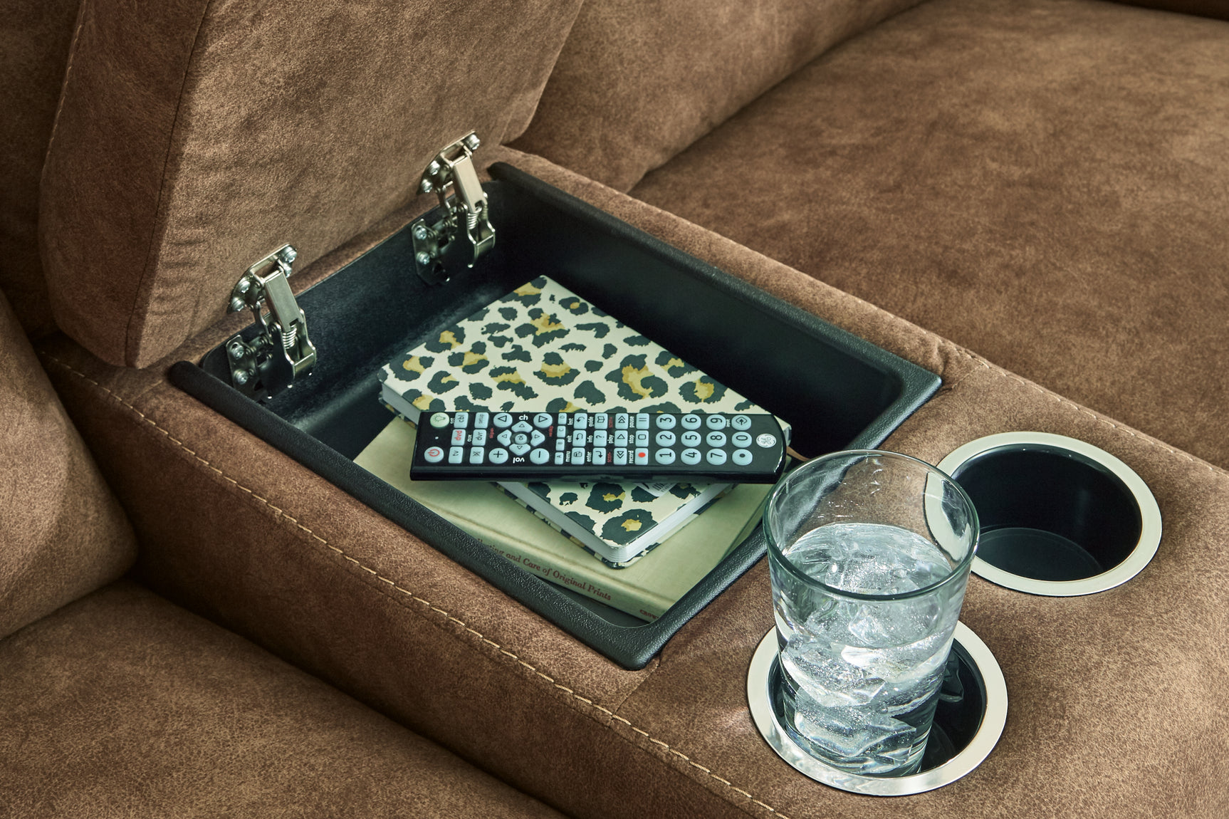 Edenwold Brindle Reclining Loveseat and Recliner - Ornate Home